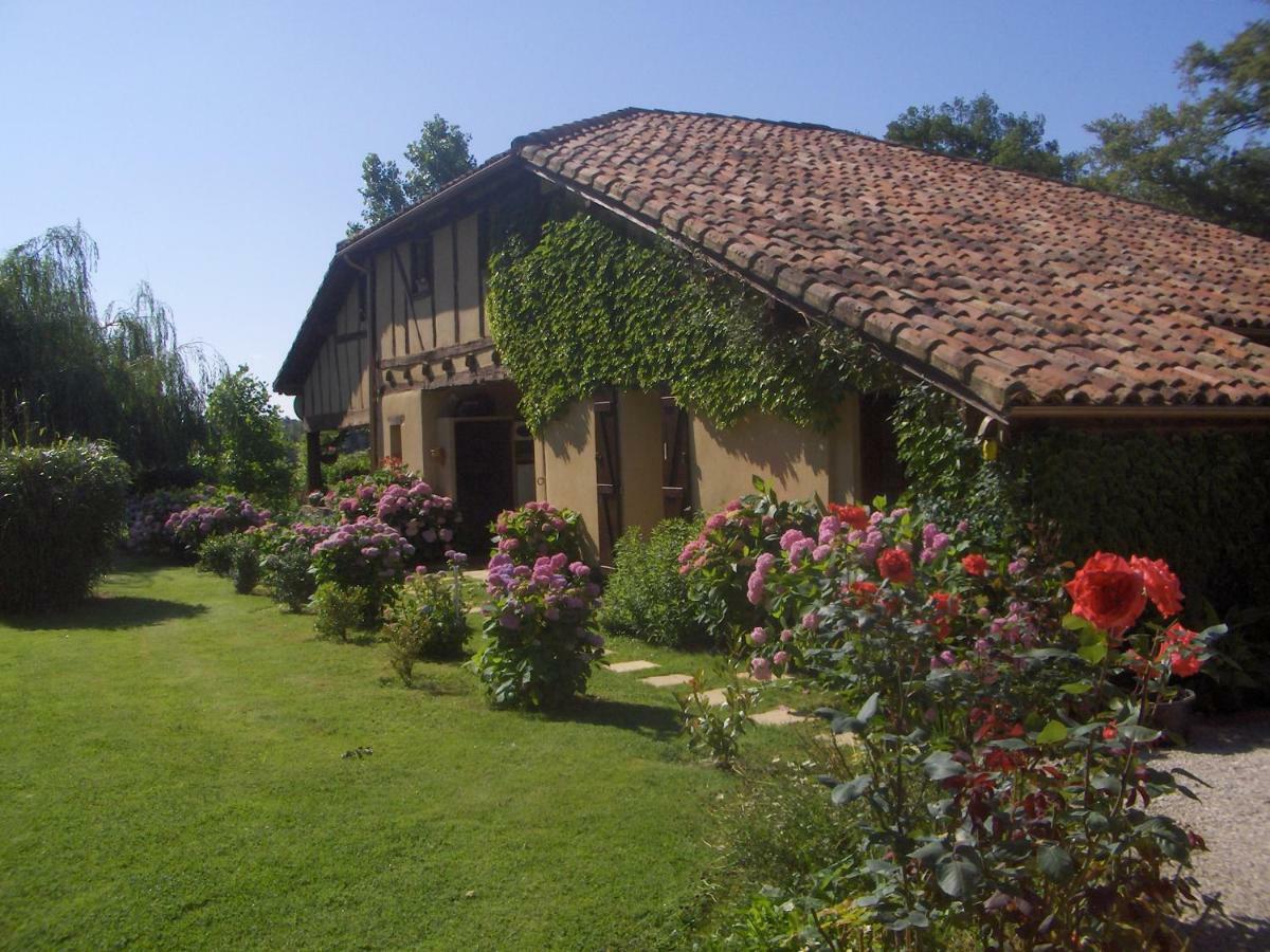 Hourcazet Bed & Breakfast Eauze Exterior photo